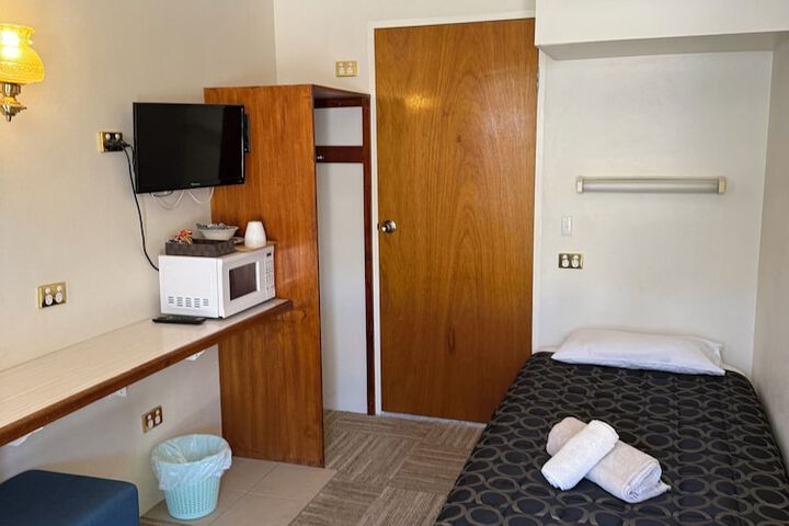 Room 3 of 29