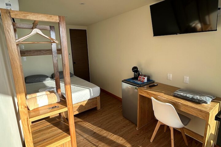 Room 22 of 85