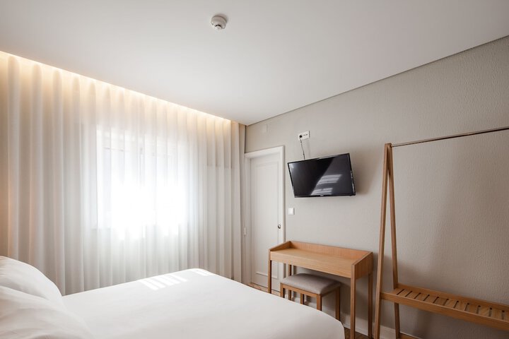 Room 20 of 80