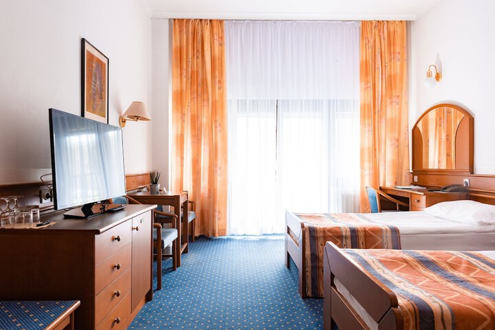 Room 22 of 81