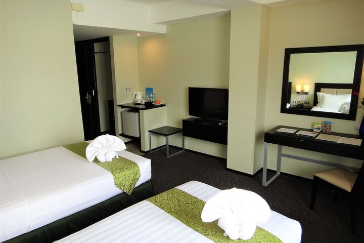 Room 13 of 67