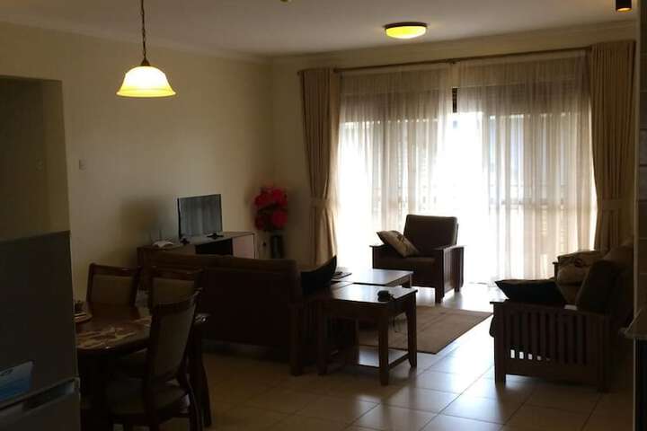 Room 6 of 17