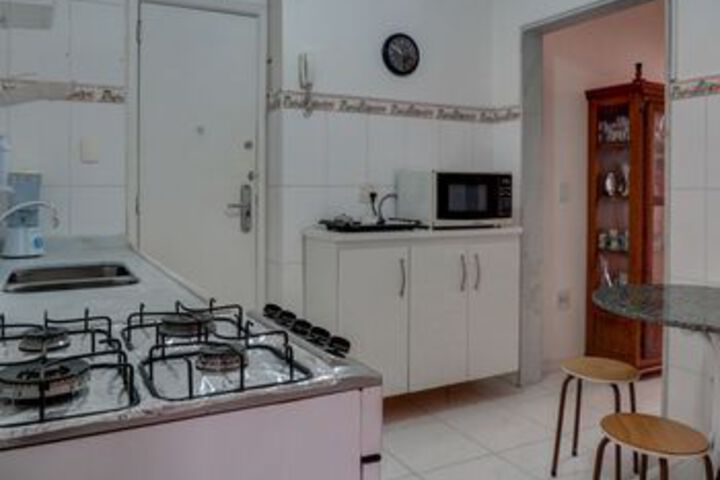 Room 25 of 29