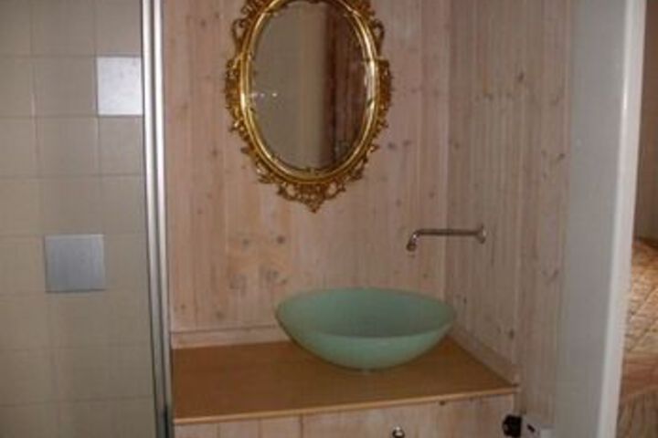 Room 3 of 29