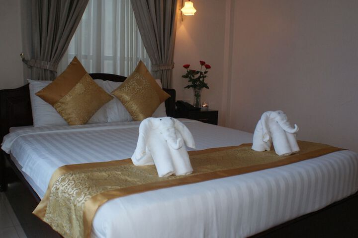 Room 8 of 67
