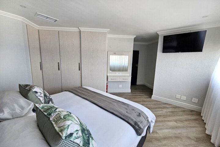 Room 27 of 191