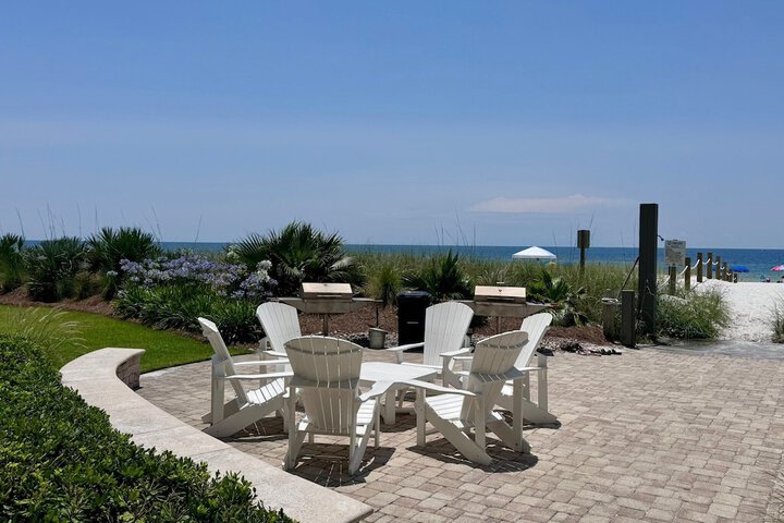 Terrace/Patio 7 of 90