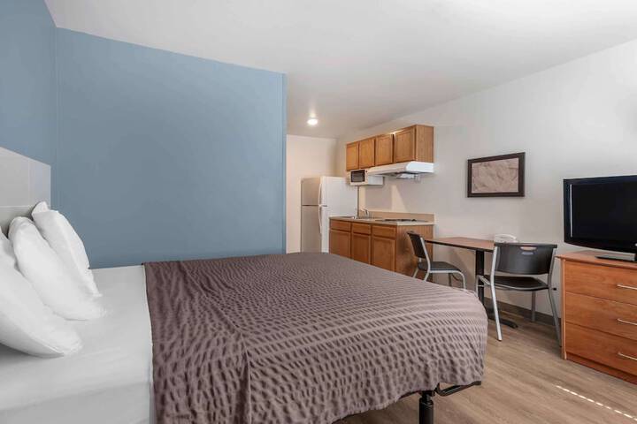 Room 7 of 30