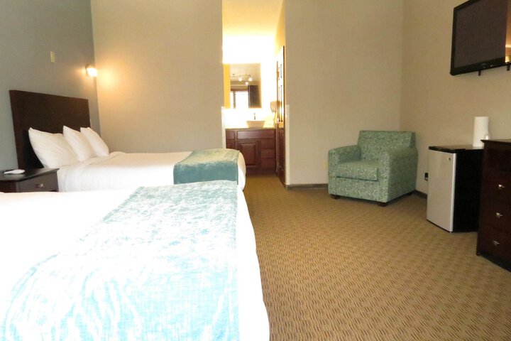 Room 4 of 22