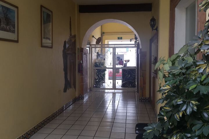 Ballroom/Hall 48 of 59