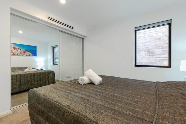 Room 8 of 42