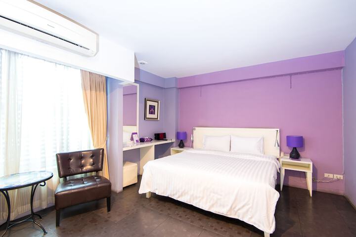 Room 3 of 16