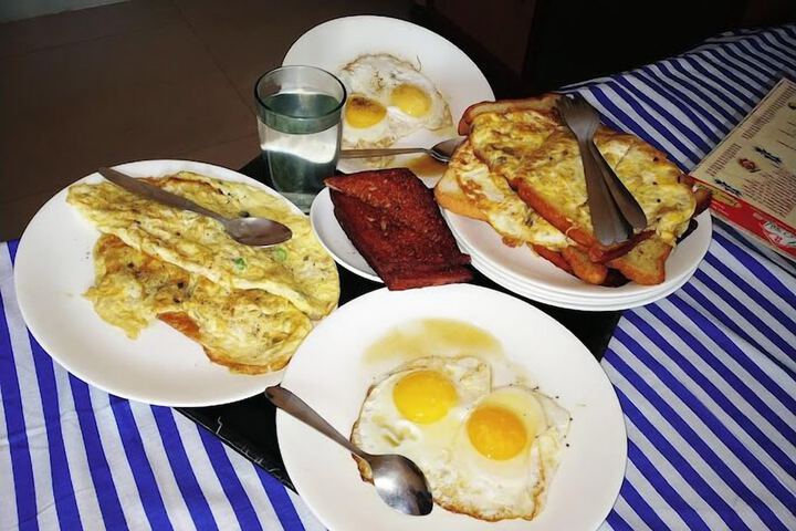 Breakfast/Coffee Service 28 of 28