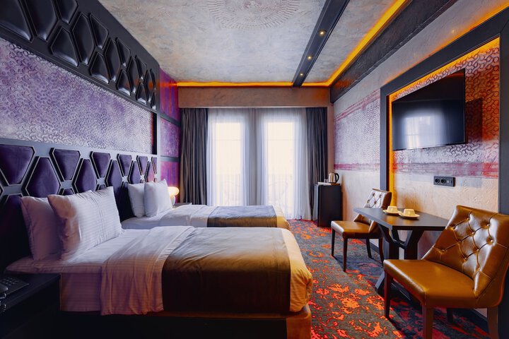 Room 136 of 199