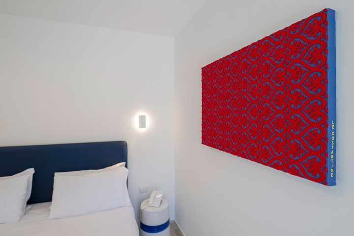 Room 16 of 82