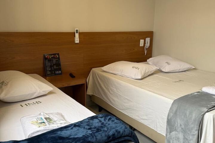 Room 18 of 37