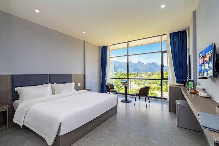 Room 20 of 63