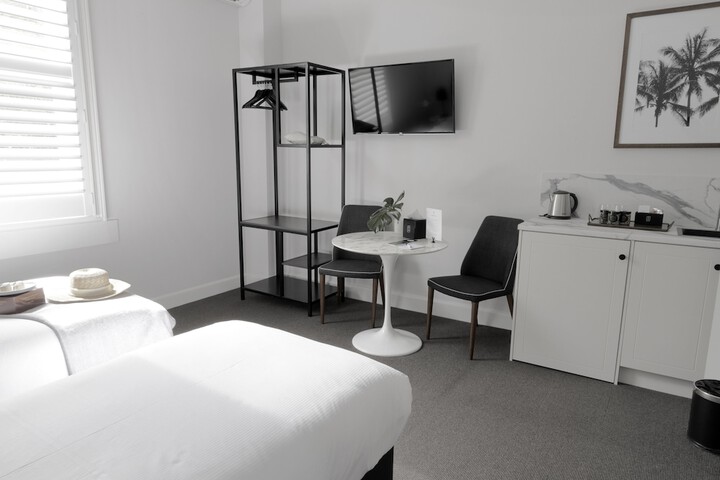 Room 34 of 130