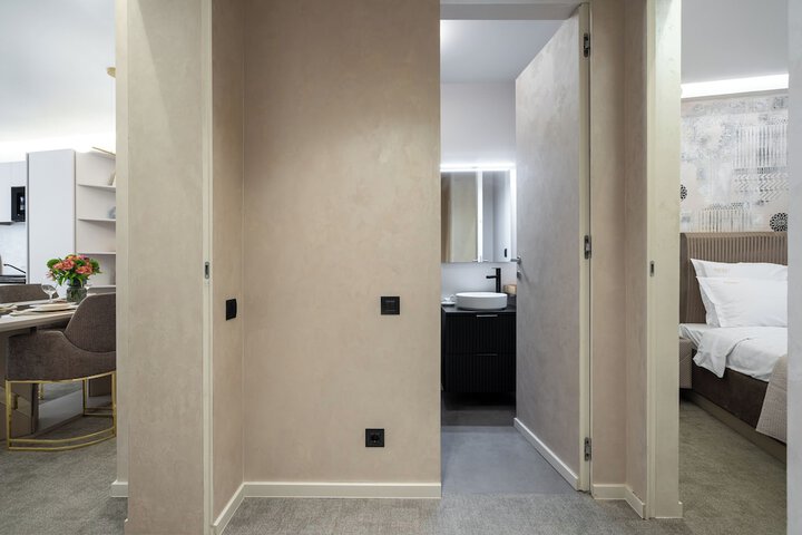 Room 282 of 552