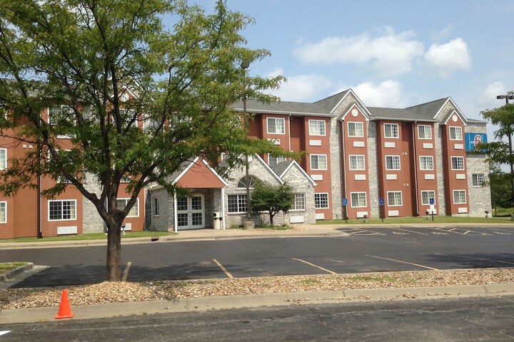 Hotel 34 of 41
