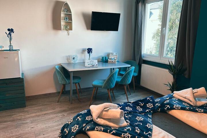 Room 10 of 39