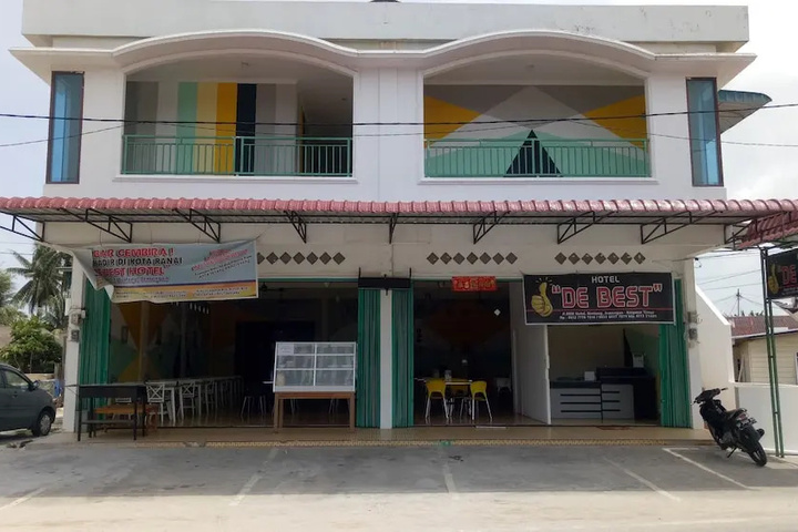 De Best Hotel Natuna