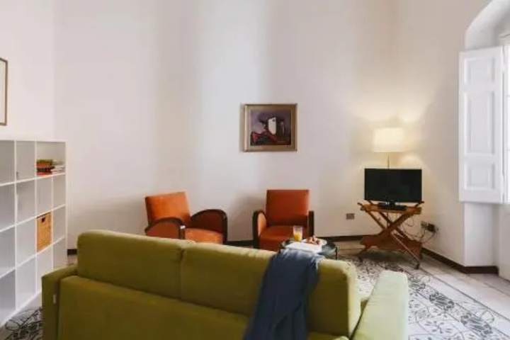 Room 4 of 4