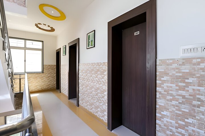 Hotel Interior 2 of 23