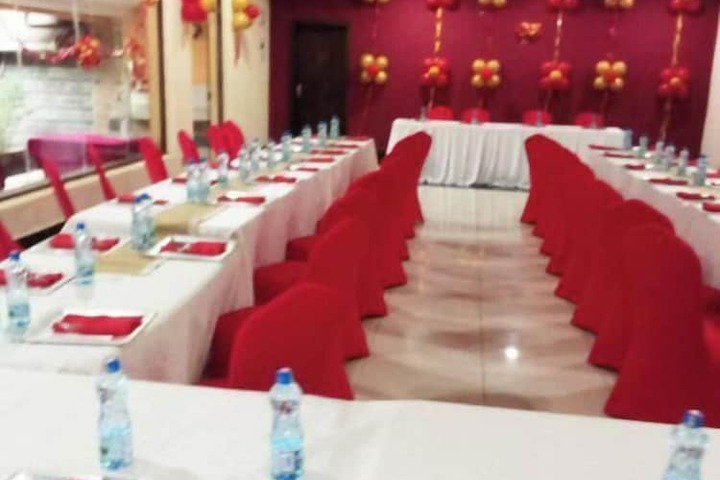 Ballroom/Hall 18 of 42
