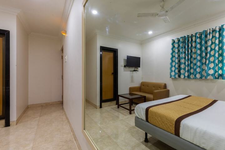 Room 14 of 34
