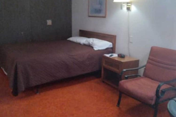 Double Bed (1 of 9)