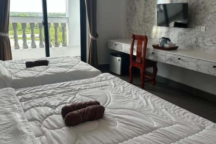 Room 11 of 55