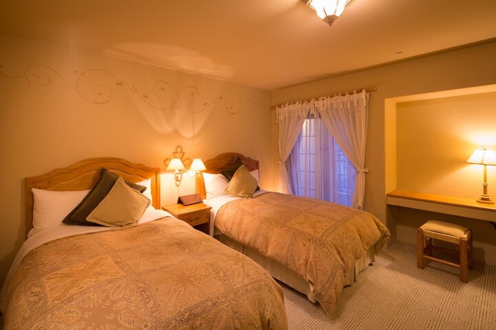 Room 7 of 58