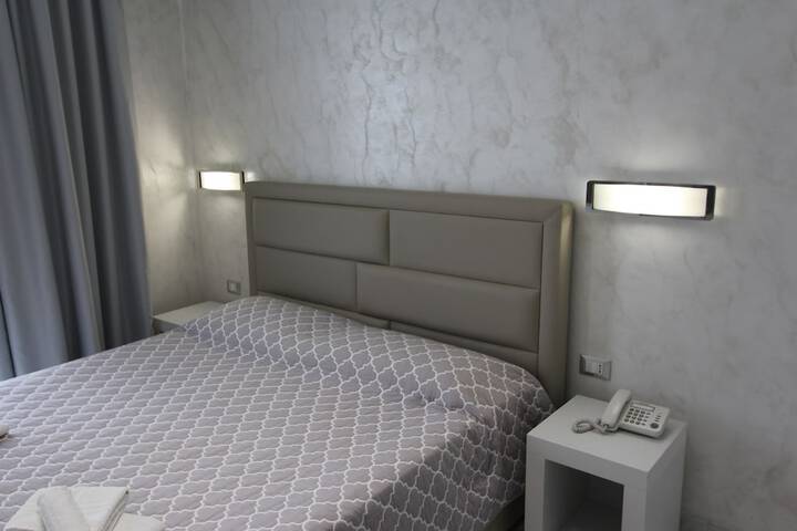 Room 17 of 89