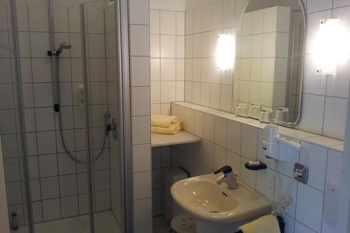 Room 108 of 113