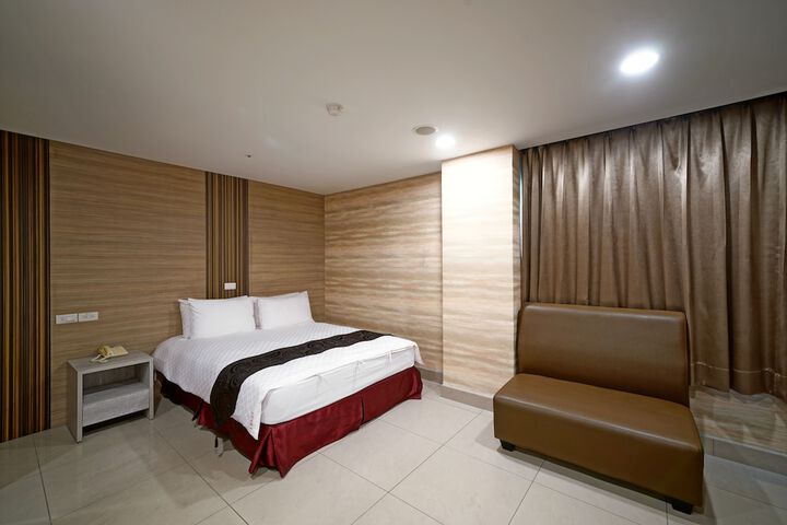 Room 31 of 61