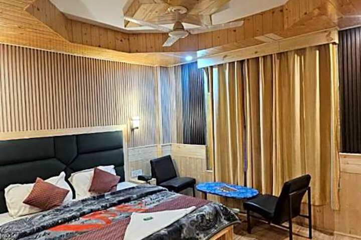 Hotel Kartik
