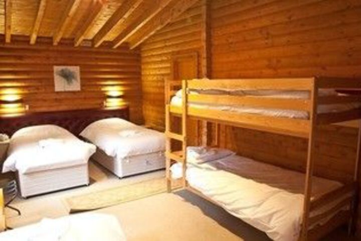 Room 9 of 23