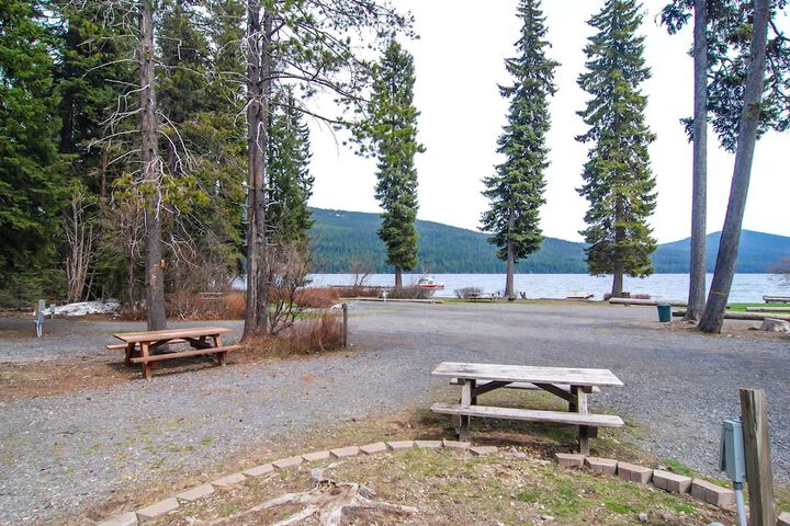 Property Grounds 99 of 147