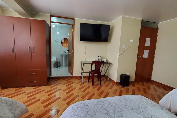 Room 15 of 31