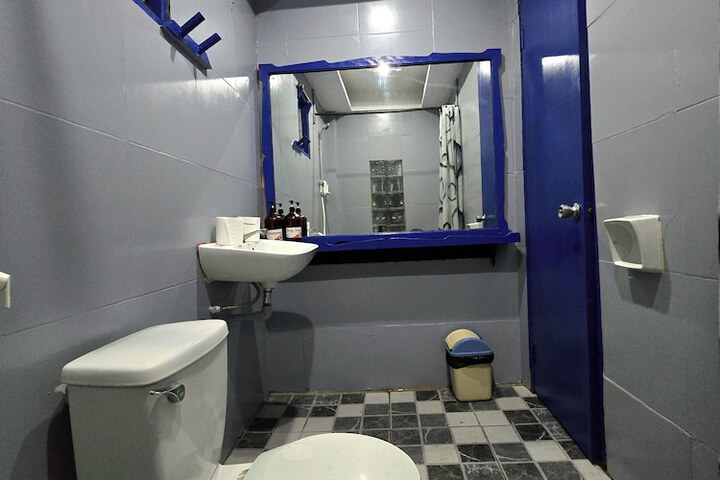 Room 67 of 171
