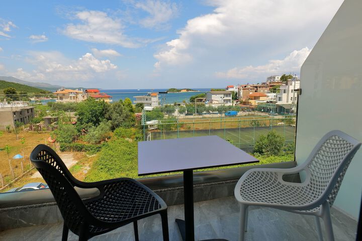 Terrace/Patio 64 of 107