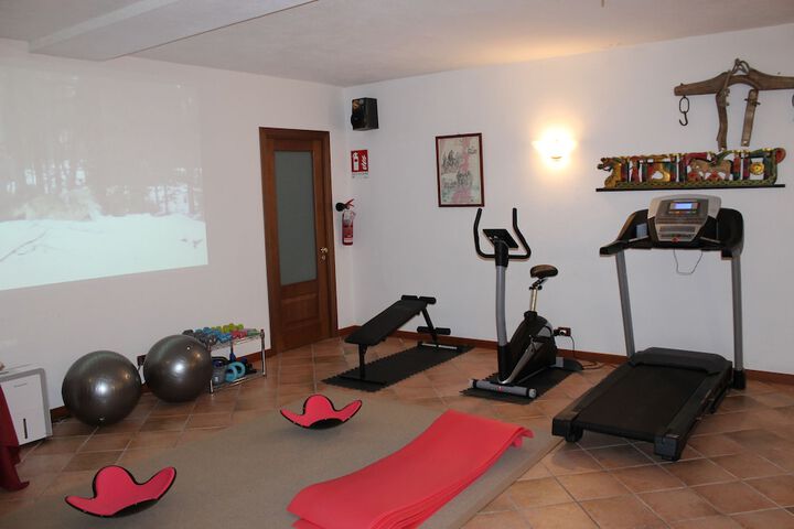 Health and Fitness 17 of 33