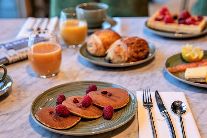 Breakfast/Coffee Service 48 of 58
