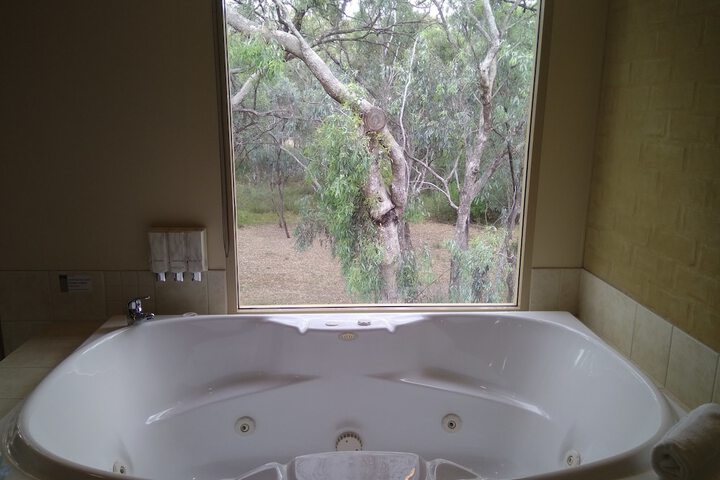 Hot Tub 31 of 45