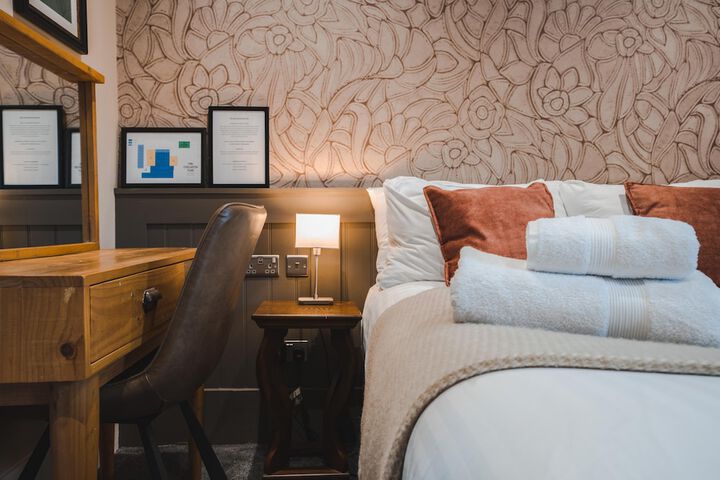 Room 2 of 59