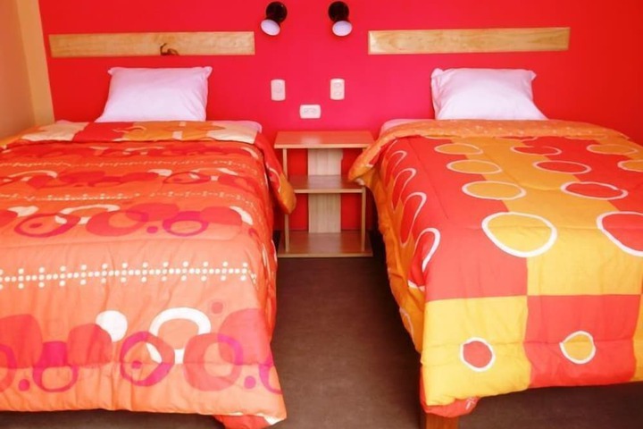 Room 6 of 19