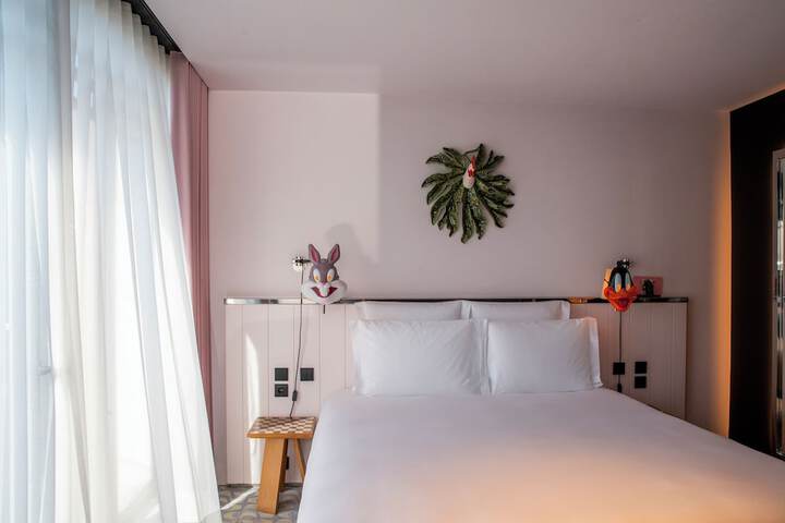 Room 64 of 192