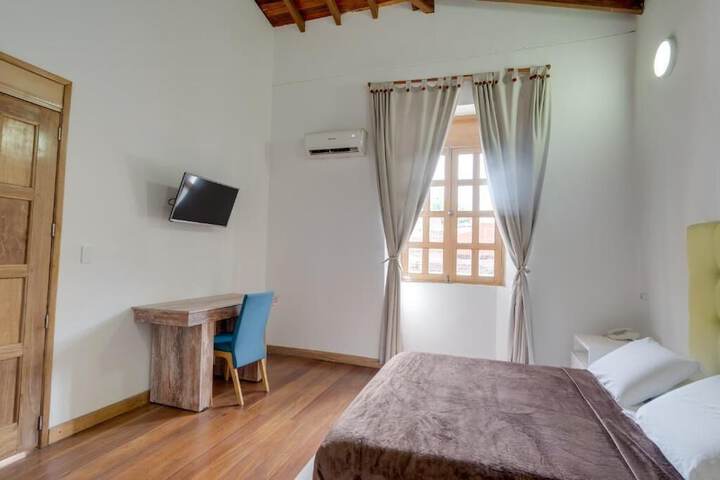 Room 10 of 41