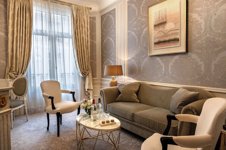 Room 45 of 74
